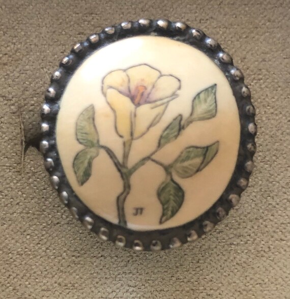 Vintage Sterling Hand Drawn Floral Scrimshaw Ring