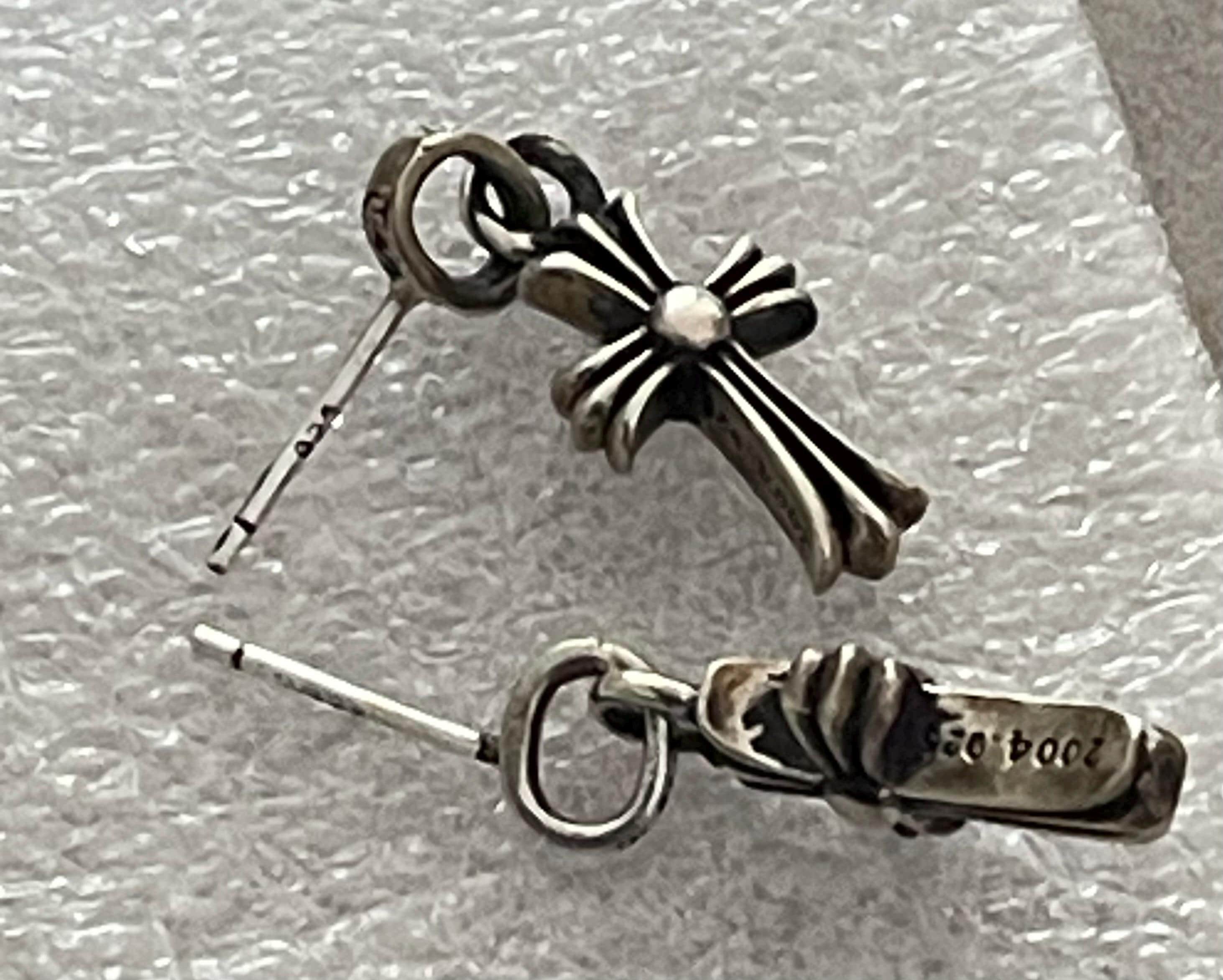Chrome Hearts 925シルバー チャーム 2004 Vintage 2004 Chrome Hearts Baby Fat Sterling Cross Dangling