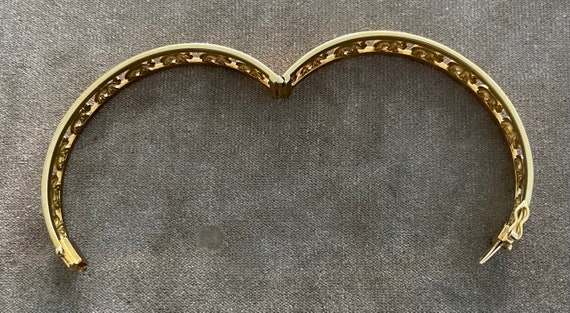 Vintage Solid 14K Elephant Hinged Bangle Bracelet - image 9