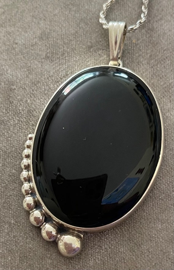 Very Large Sterling Southwestern Onyx Pendant Neck