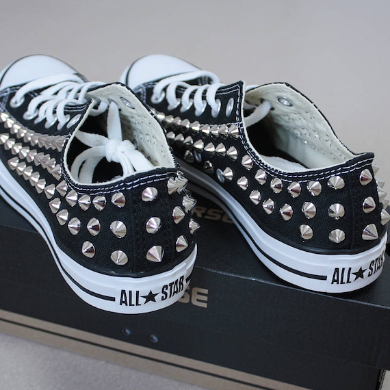 Genuino CONVERSE All-star Negro caña baja con tachuelas - España