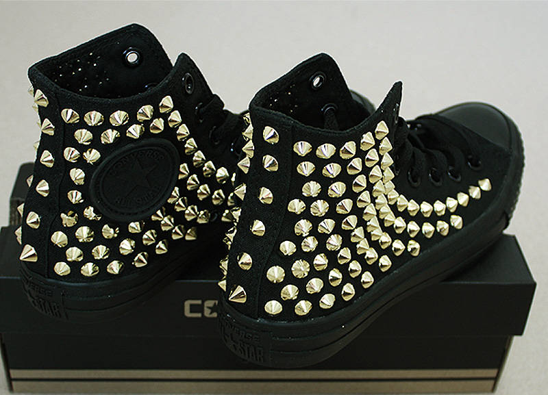 Genuine CONVERSE Monocrome-black With Gold Studs All-star
