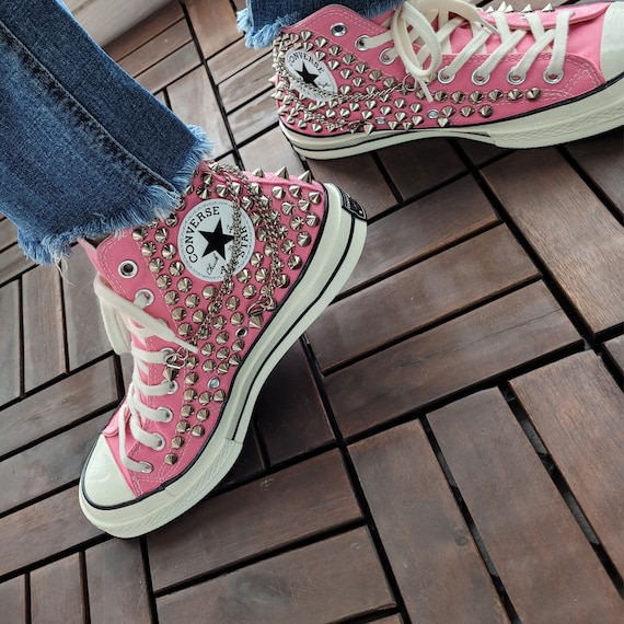Genuine CONVERSE CHUCK 70 VINTAGE Pink With Studs & Chains Genuine CONVERSE CHUCK 70 VINTAGE Pink With Studs & Chains