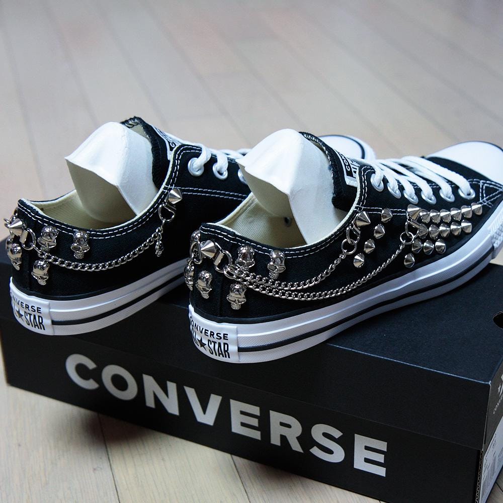 トップス　ynw sama Genuine CONVERSE All-star Black Low-top Studed Skulls