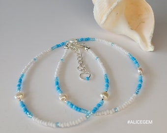 Collier de perles bleu clair avec perles d'eau douce, collier d'été bleu, tour de cou en perles, petite-fille côtière, vieil argent, obx, look plage