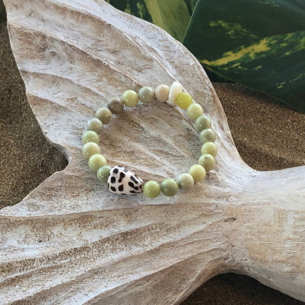 Butter Jade Bracelet. Made in Maui. Cone Shell, Puka Shell