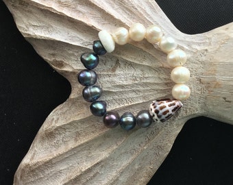 Xl freshwater Pearl stretchy bracelet