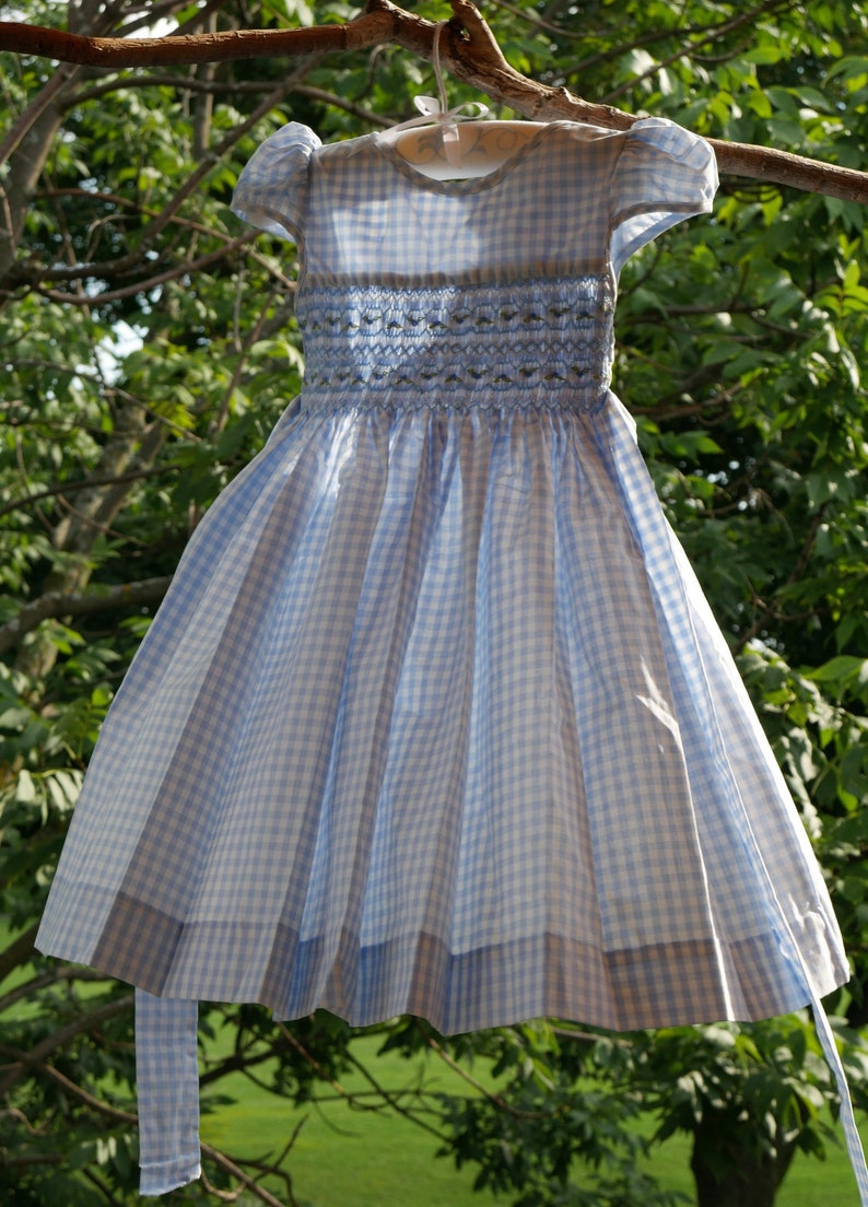 CARRIE smock dress for girl puff sleeves open V-back and with small knot. bluewhite with handmade embroidery