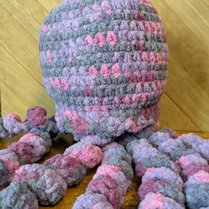 Giant Chenille Jellyfish