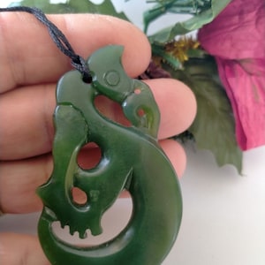 Greenstone Manaia necklace New Zealand Pounamu jade