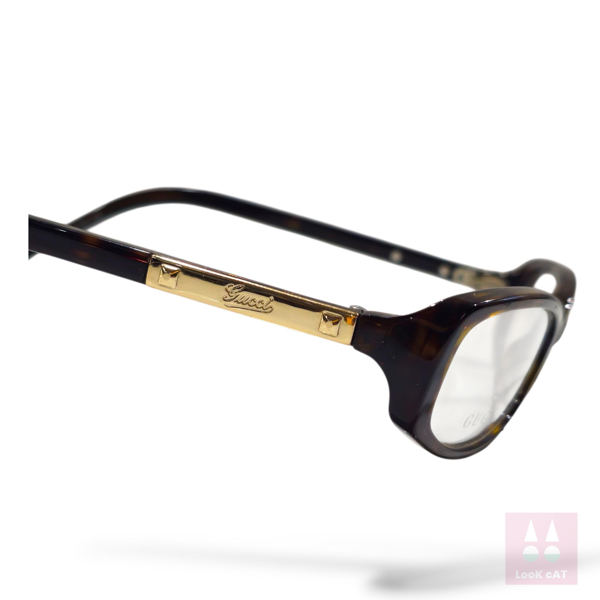 Vintage Gucci Sunglasses - Y2K 2000s - Rectangle - Slim Narrow