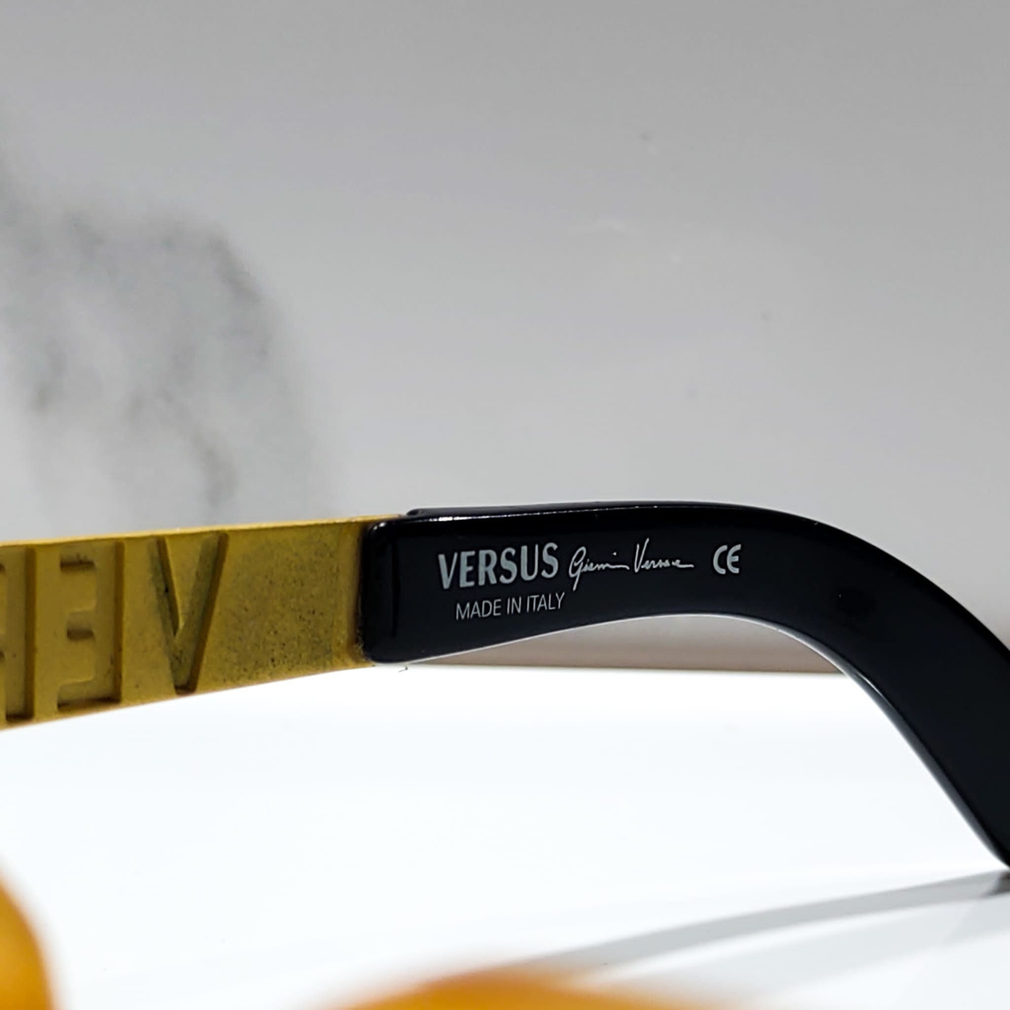 Gianni Versace Versus Mod E33 Sunglasses Vintage 90s Occhiali