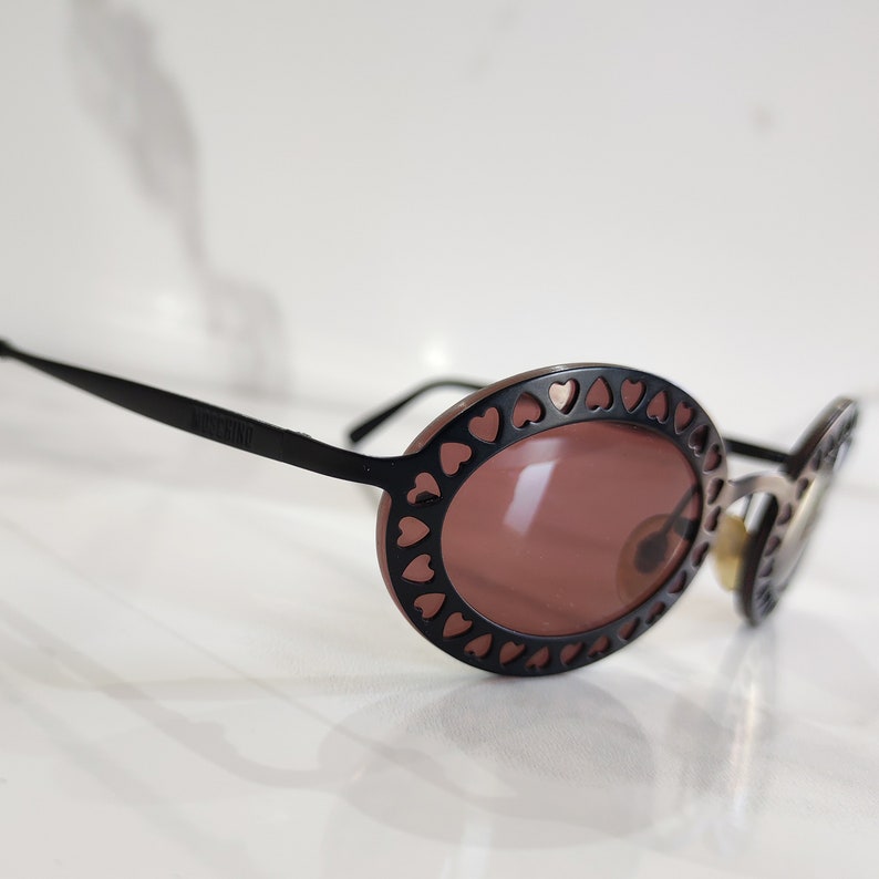 Gafas de sol Moschino modelo M 3089-S Hearts ICONIC y2k imagen 4