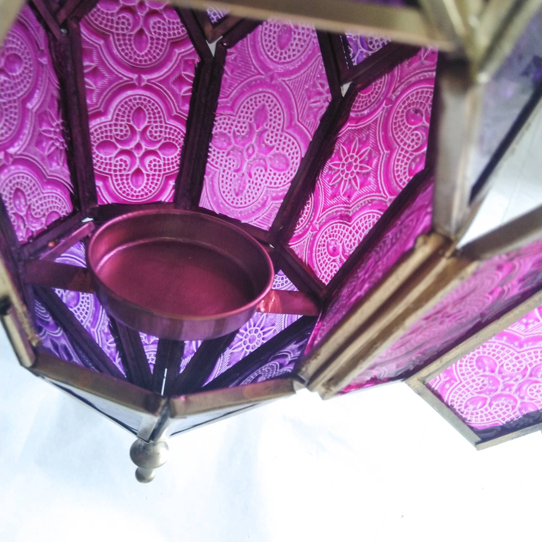 Modern Morocco Star Metal Candle Holder — Colorful Glass Lantern For Wall, Patio, Garden & Holiday Decor (Black)
