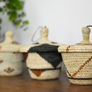 Woven basket with lid | Small storage baskets | African, Ugandan pot | Ethnic desk storage basket