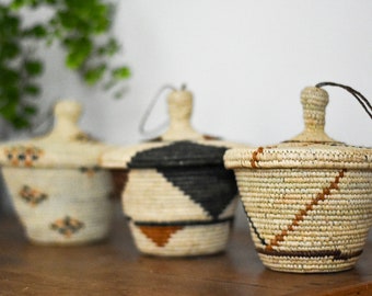 Woven basket with lid | Small storage baskets | African, Ugandan pot | Ethnic desk storage basket