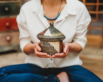 Boho African Basket with Lid | Ugandan Handwoven Storage | Natural Sustainable Home Décor | Fair Trade Ethical Gift Basket