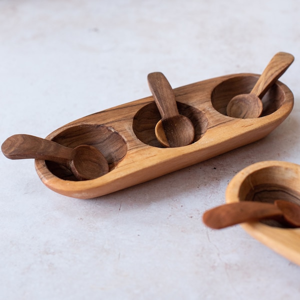 Olive wood salt & pepper spice dish | Kenyan pinch pot | Wooden Sauce bowls | Eco gifts | Wooden anniversary | ethical gifts