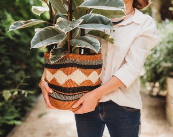 Kenyan Storage Baskets; woven planter; Woven African storage basket, Hand-Woven Ethical Baskets with traditional pattern; African Home Decor