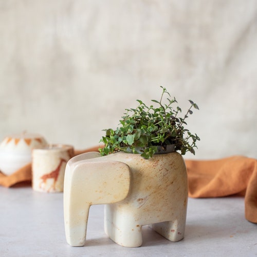 Elephant tea light holder / plant pot | Ethical soapstone small planter | Made in Kenya |