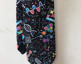 Cravate de griffonnages scientifiques, imprimé scientifique, cadeau scientifique, fête scientifique, geek chic, mariage alternatif, cravate mathématique, cravate adulte, cadeau d'enseignant