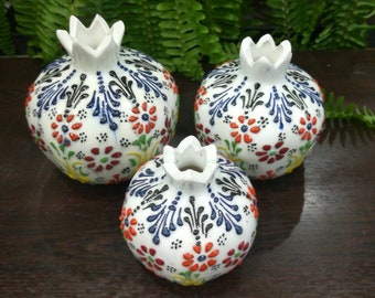 ceramic Pomegranate Set 3 Pcs | Pomegranate estuary pattern | purely handcrafted product