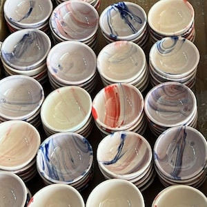 Handmade Ceramic Wedding Favor Bowls: Personalized Mini Decorative Bowls