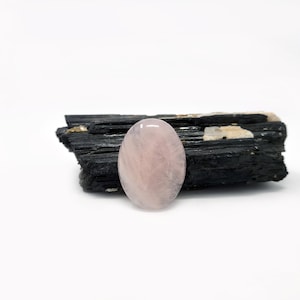 Rose Quartz Palm Stone / Worry Stone