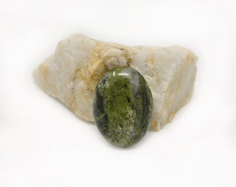 Unakite Palm Stone / Worry Stone (Green)