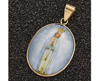 Our Lady of Fatima Pendant, 14k Gold Virgin Mary Pendant, Our Lady of Fatima Medal, Gold Mother Mary Pendant, Madonna Pendant