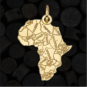 Pendentif Afrique en Or Jaune 18 Carats, Charm Afrique en Or Jaune 750, Pendentif Africain en Or, Bijoux Italiens