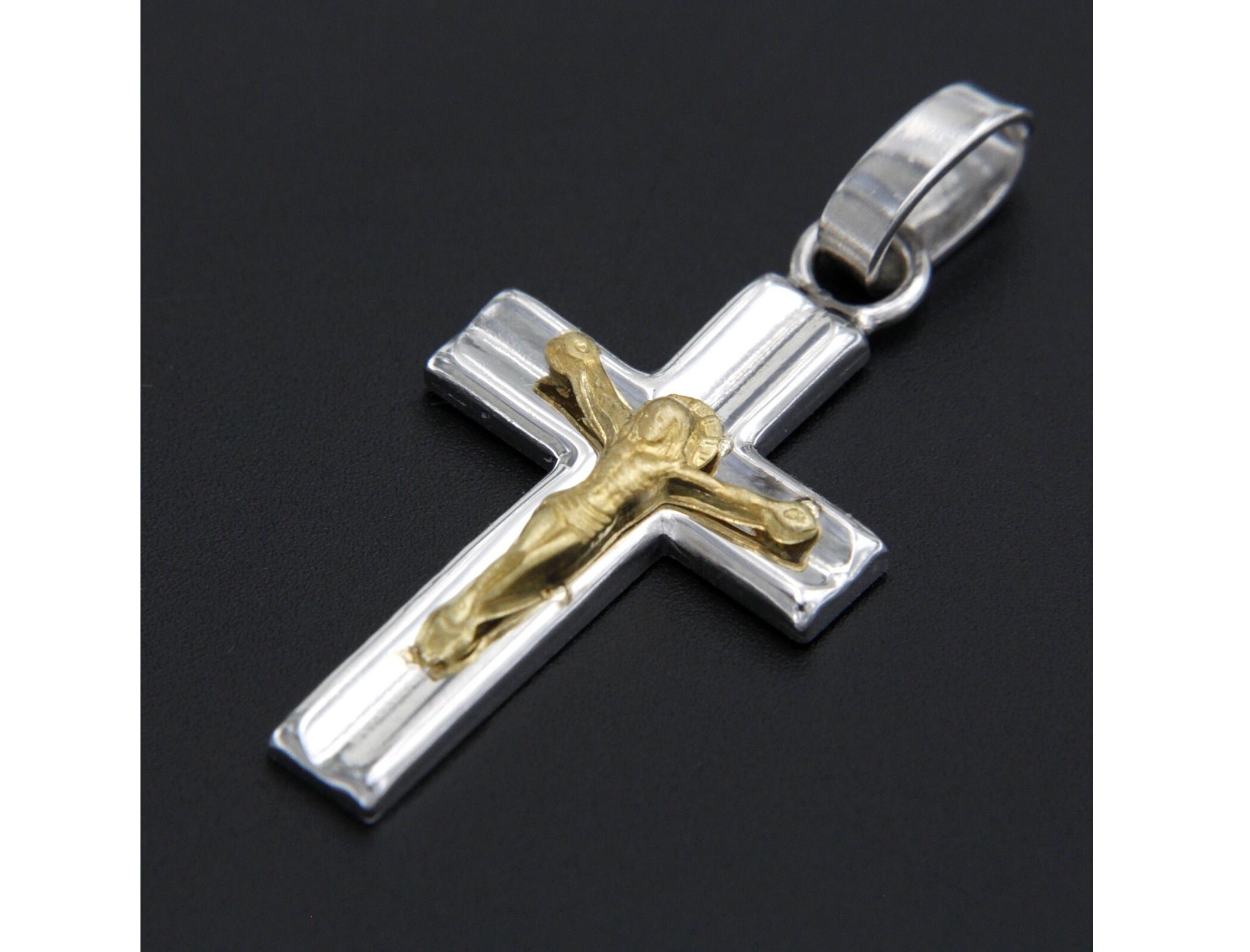 18k Gold Cross Pendant 18k Gold 