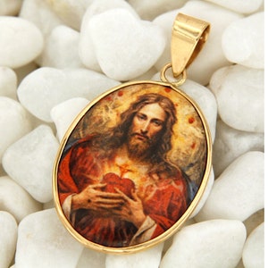 14k Gold Jesus Heart Pendant, Gold Sacred Heart Pendant, Sacred Heart of Jesus Medal, Gold Religious Medal, Gold Catholic Jewelry