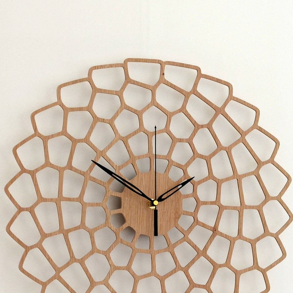 Grande horloge murale de 17 " - Décor à la maison, horloge en bois, horloges modernes de mur, horloge en chêne silencieux, grande horloge de mur, grande horloge géométrique