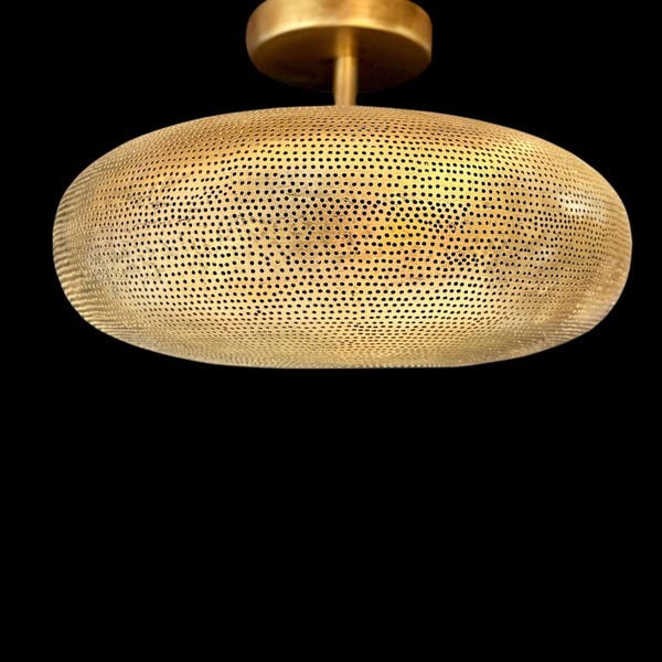 Infälld takmontering, Halvinfälld montering, Marockansk mässingspennelampa, Taklampa, Kopparlampa. Oval form