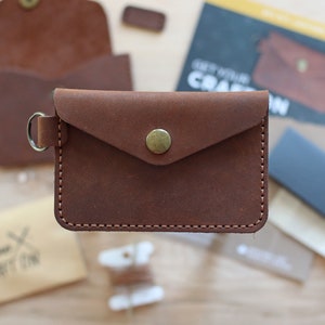 Kit portefeuille en cuir DIY, cadeau - Fabriquez votre propre pochette pour pièces de monnaie !