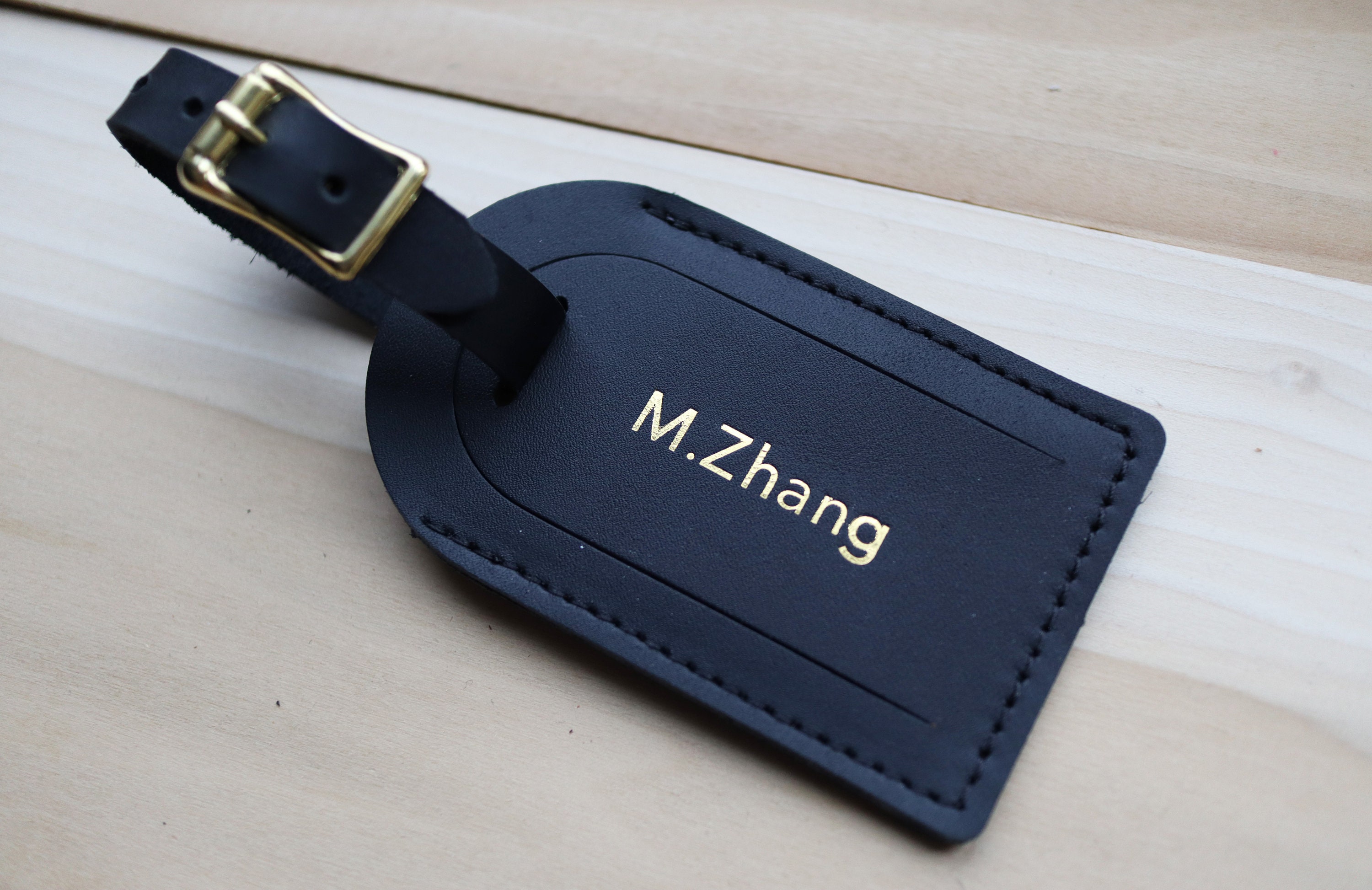 New in: Personalized luggage tag from Louis Vuitton – Buy the goddamn bag