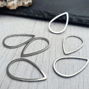 13 x 21mm Stainless Steel Teardrop Frame | Geometric Connectors | 6 Pcs