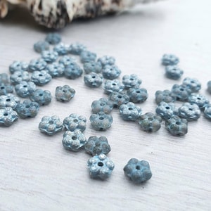 5mm Baby Blue Etched with a Turquoise Wash Forget-me-Not Spacer Beads | Full Strand of 50 Beads