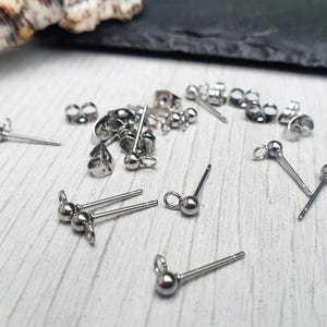 3mm Stainless Ball Studs with a Loop | 6 Pairs