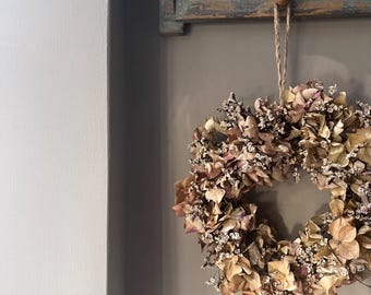Dried Flower Wreath | Farmhouse Home Decor (22cm)