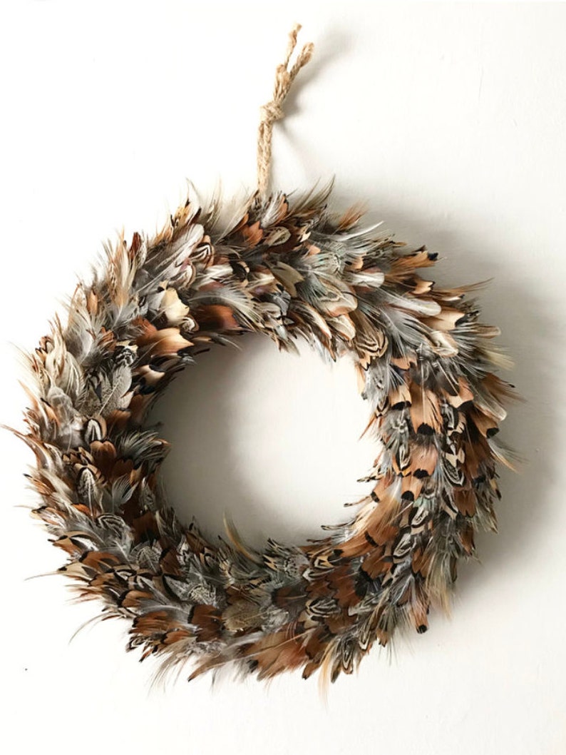 Feather wreath Feather wall art Farmhouse wreath Farmhouse decor Country wreath Easter wreath Spring farmhouse wreath 30-35cm image 3