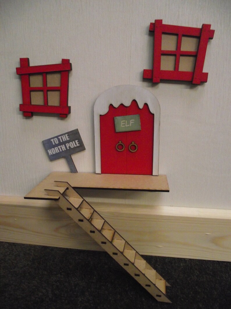 Large 3D Elf Door with Steps for wall mounting above the skirting board on the chimney breast or on the shelf