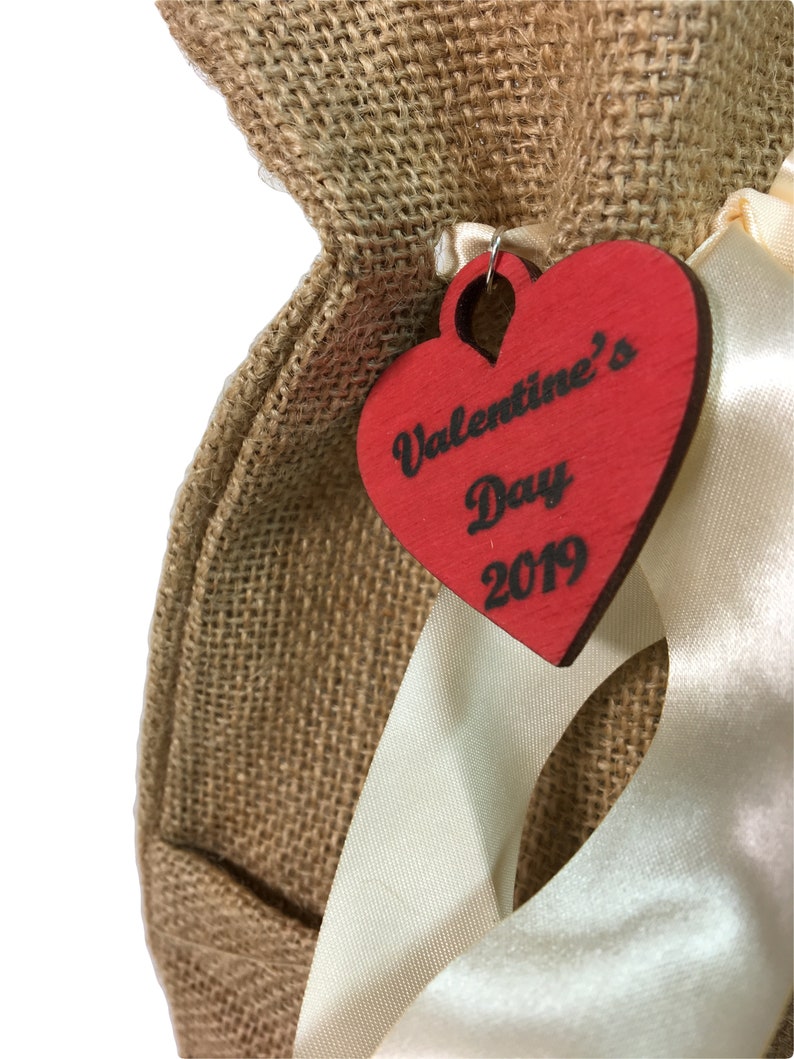 Valentine/'s Day 2019 Deluxe Valentines WineBottle Bag in Purple Jute With Wooden Gift Tag and Optional Red Rose