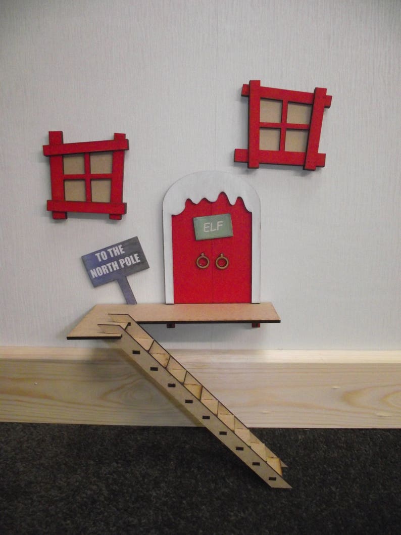 Large 3D Elf Door with Steps for wall mounting above the skirting board on the chimney breast or on the shelf