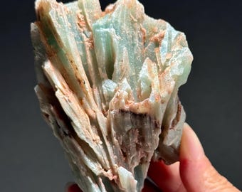 中国浙江省産、7インチのブルーフローライトとクォーツのシュガー