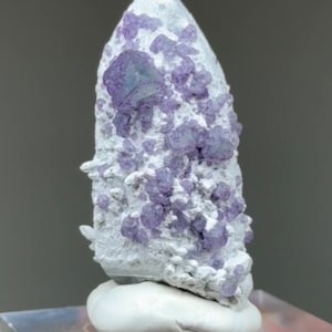Bi-Color Fluorite on Candle Quartz from Huanggangliang Mine, Keshiketeng Qi, Chifeng, Inner Mongolia, China