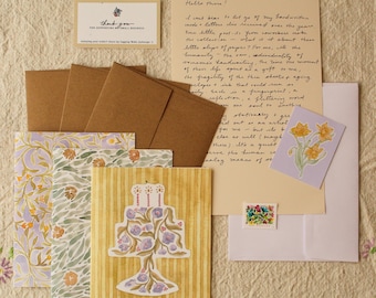 Snail Mail Stationery Club - Letterwriting Kit Monthly Subscription - Small Bundle