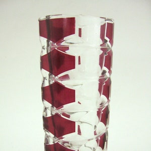 Small clear glass vase with ruby red facets - Windsor Luminarc France - vintage 70s