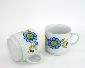 2 grandes tasses en céramique blanche - décor floral bleu - Monopoli made in Italy - vintage années 70